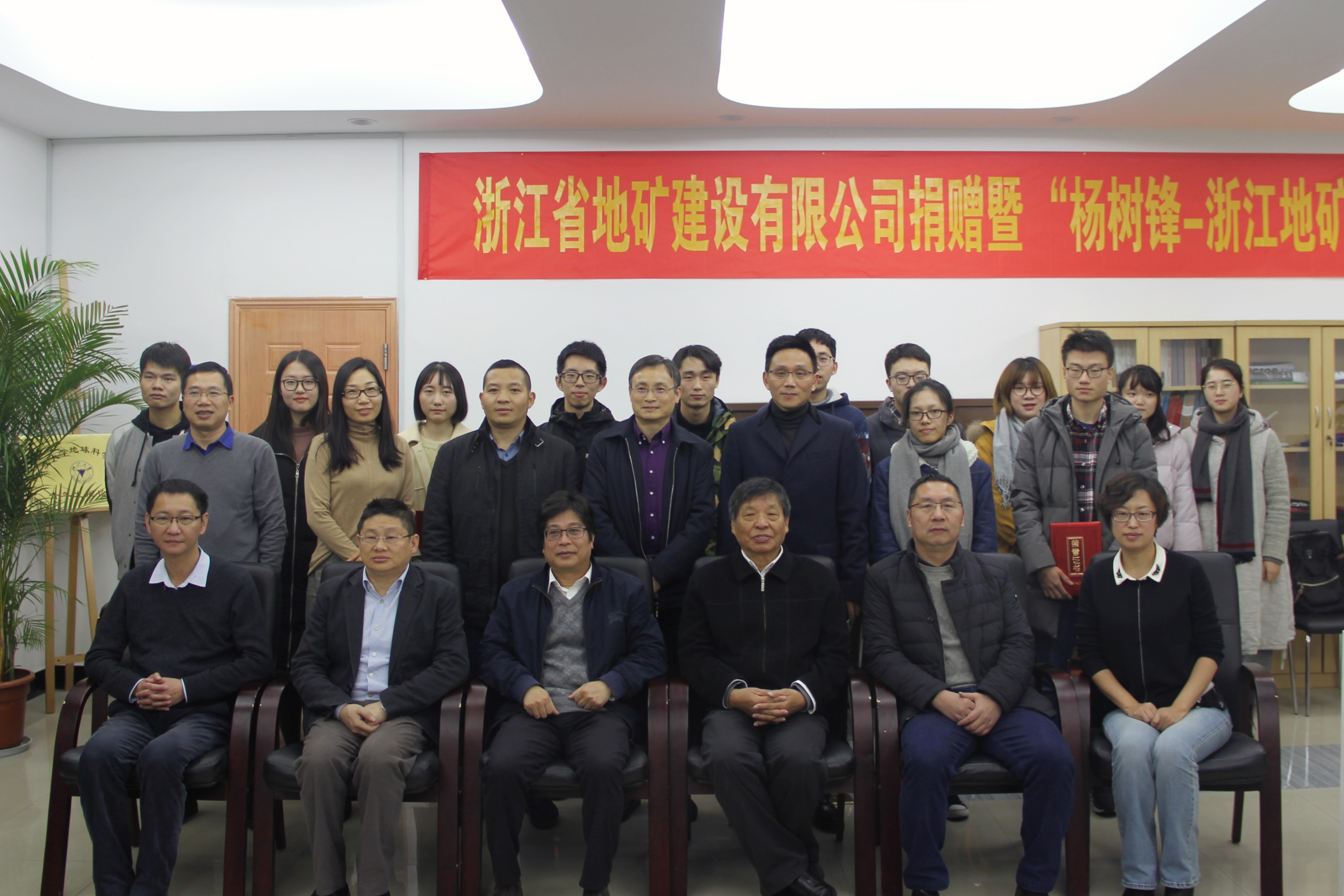 IMG_9924_副本.jpg IMG_9924_副本.jpg