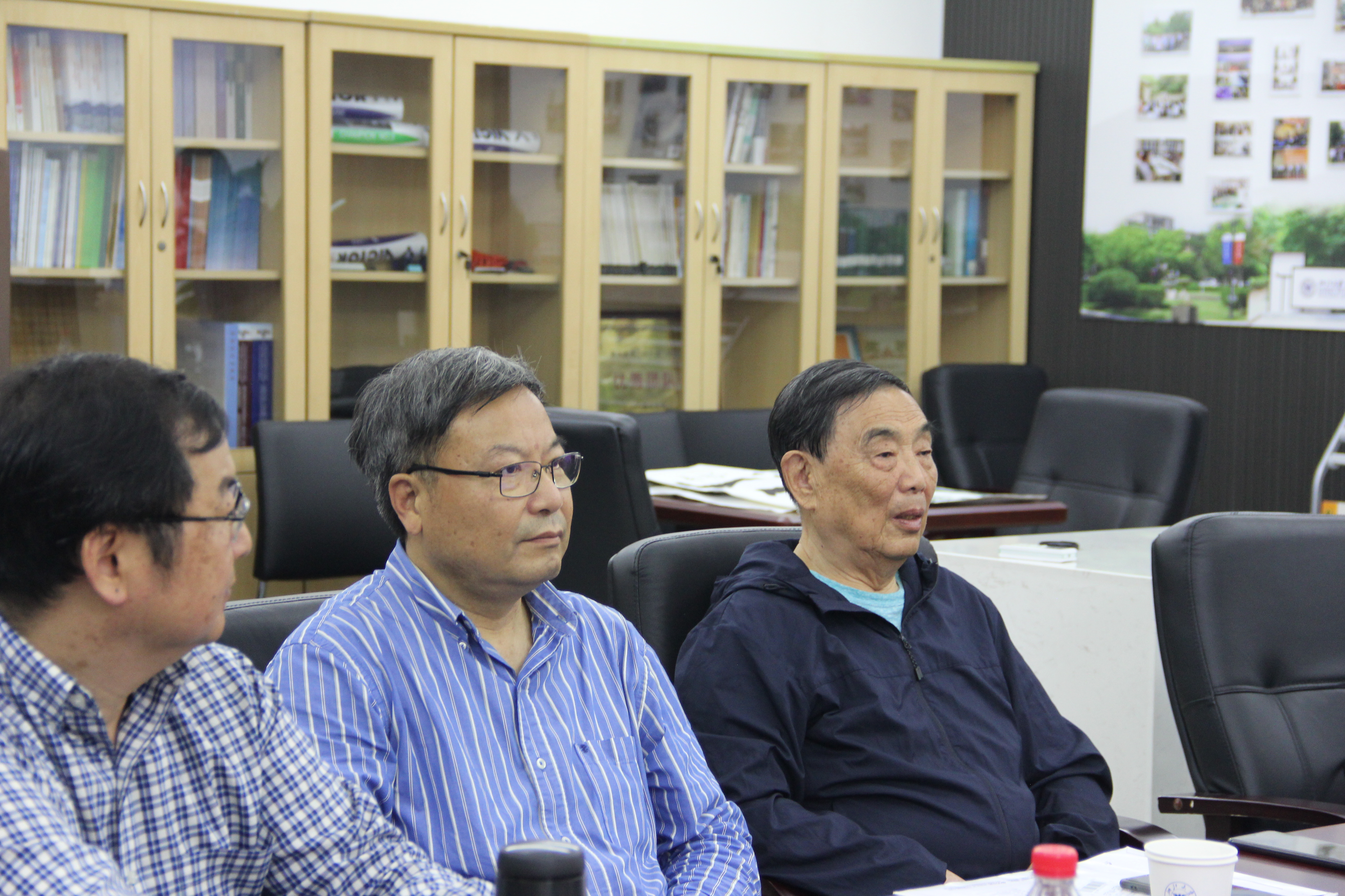 IMG_2477.JPG IMG_2477.JPG