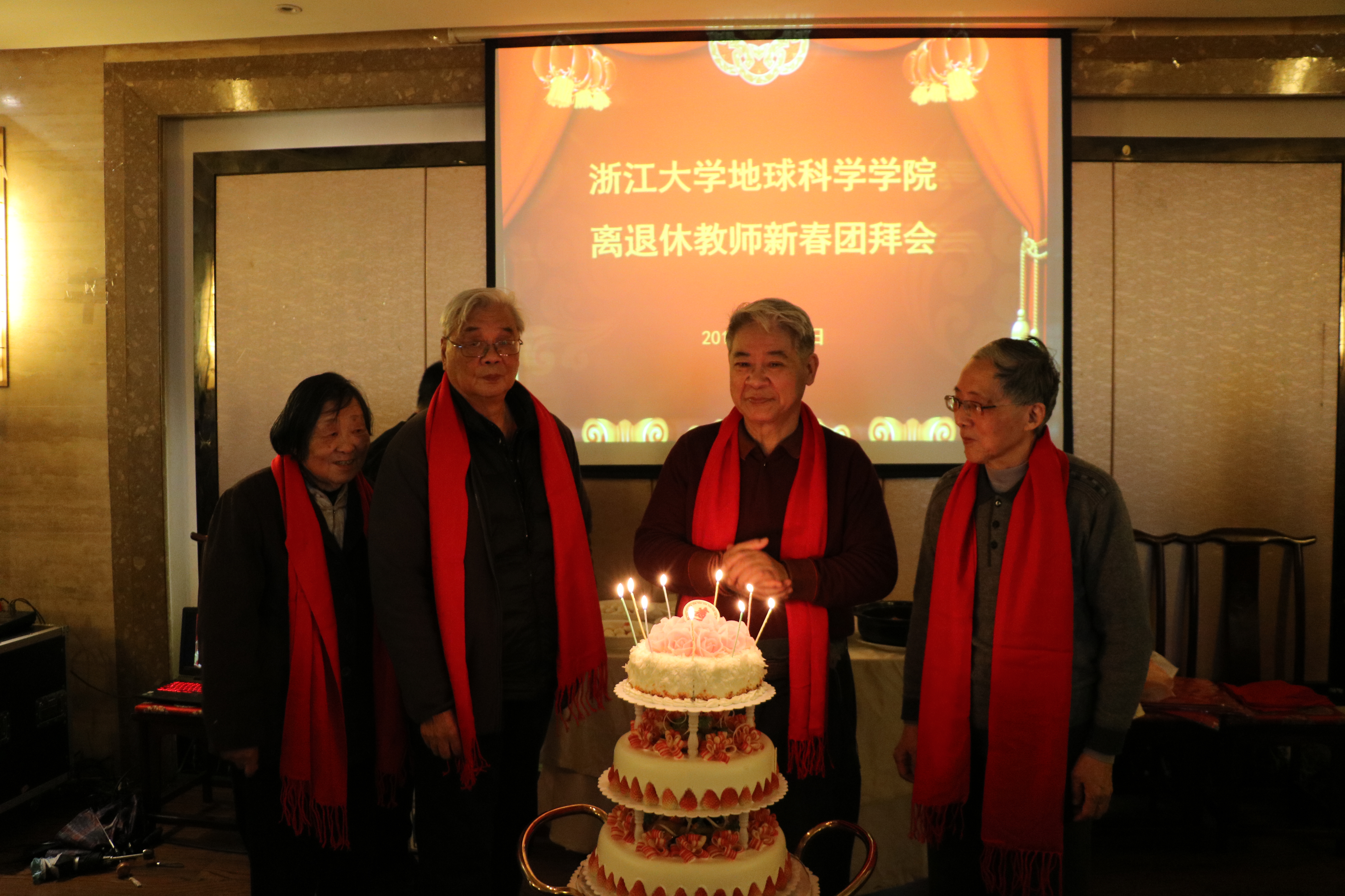 IMG_1560.JPG IMG_1560.JPG